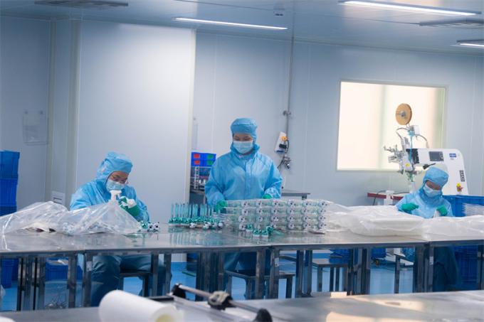 Bezzaworowy plastikowy jednorazowy trokar 5 mm do użytku w chirurgii endoskopowej 6